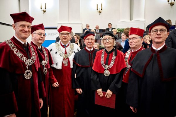 doktor honoris causa 2